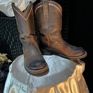 Ariat Unbridled Roper Western Boots